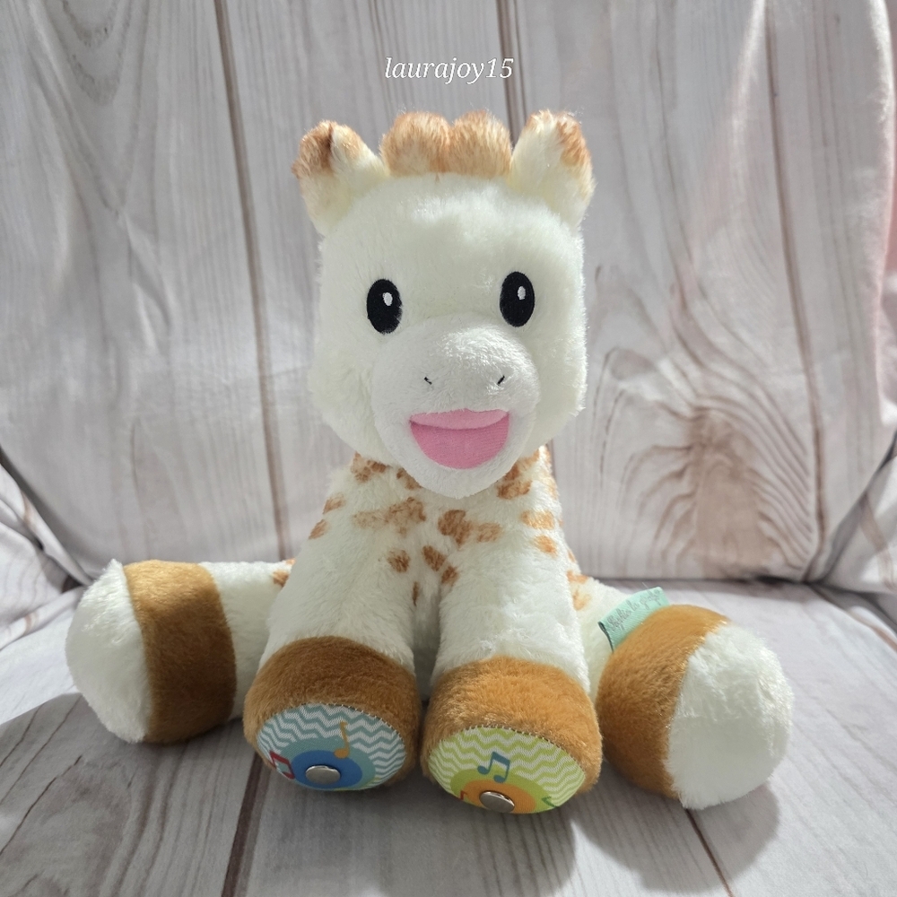 Sophie La Girafe Giraffe Plush Stuffed Toy Touch And Play Musical 10 Inch